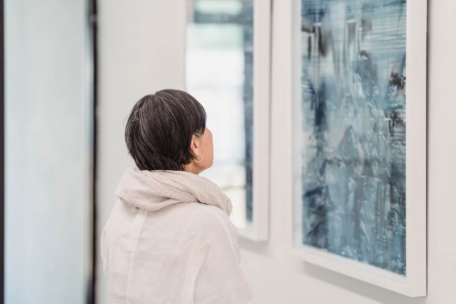 How to Visit an Art Gallery Without Feeling Lost